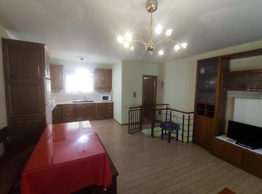 Stylish Modern Maisonette Apartament Saloniki